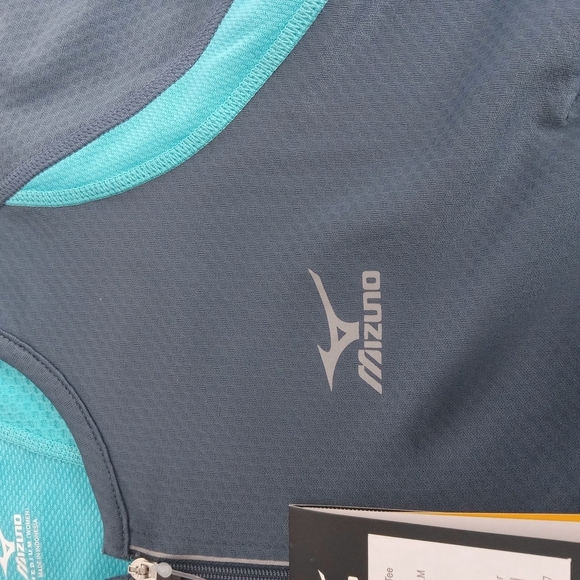 Mizuno Blue and Teal Athletic Shirt WOMEN'S SIZE MED. NWT - Picture 5 of 16